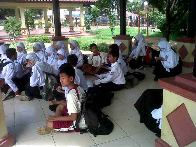 Siswa SLTP di Banten Tolak UN Diundur