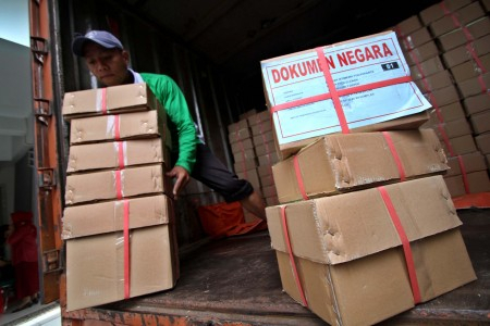 Distribusi Naskah UN SMP Belum 100%