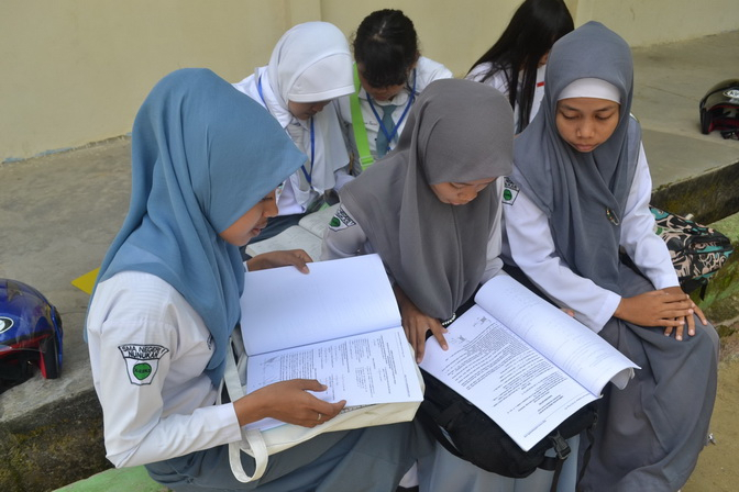 Pemkot Surakarta Ancam Cabut Ijin Warnet yang Bandel