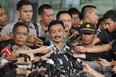 KPK Selidiki Pengadaan Peralatan Hambalang