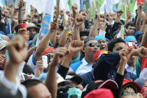 Peringati Hari Buruh Sedunia, SPSI Cirebon Gelar Bakti Sosial