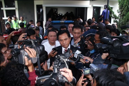 Pengacara Susno  Bantah Kliennya Kabur