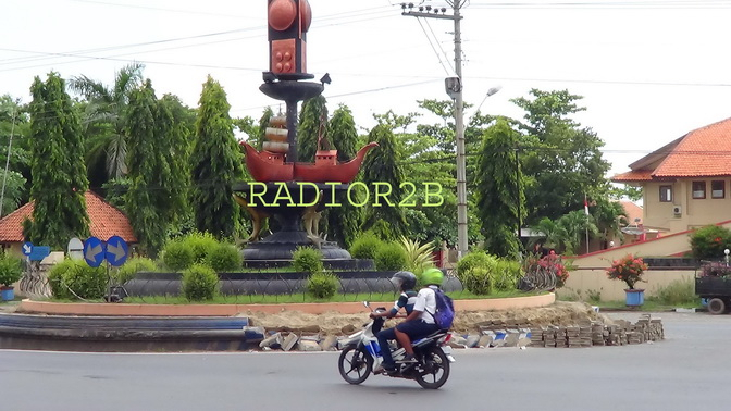 Sebabkan Kecelakaan, Bundaran Tugu Adipura Rembang Dipersempit