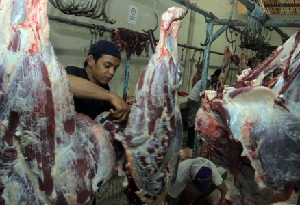 Pemotongan Sapi Betina Produktif di NTB Tidak Terkontrol