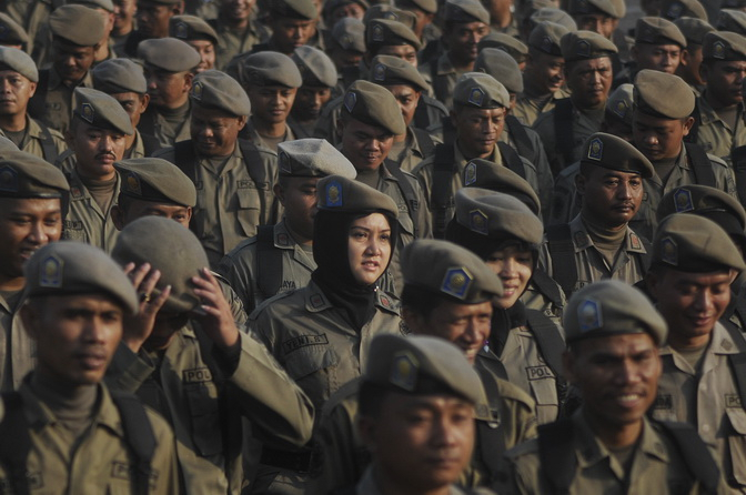 Satpol PP di Tanjung Jabung Barat  Razia PNS