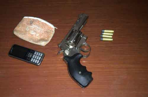 Polisi Manokwari Amankan Senjata Revolver