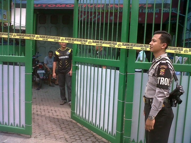 Perampok Berpistol di Cirebon Beraksi pada Siang Hari