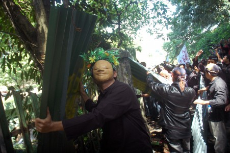 Ribuan Petisi Tolak Pembangunan Babakan Siliwangi