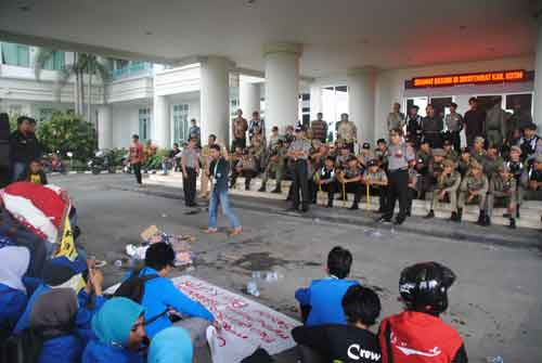 Mahasiswa Tuding Pembangunan Kutai Timur Gagal