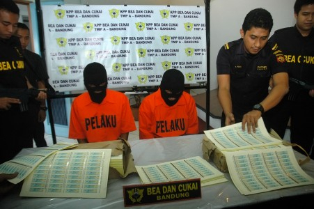 40 Ribu Cukai Palsu Disita Aparat Berwenang Bandung
