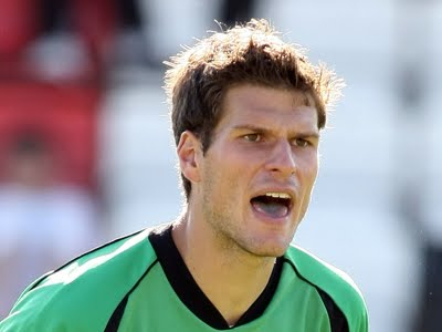 Kiper Stoke City Segera Gunakan Kostum Liverpool