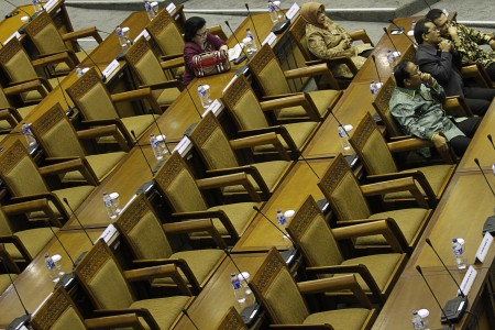 Ratusan Anggota Dewan Bolos Rapat Paripurna
