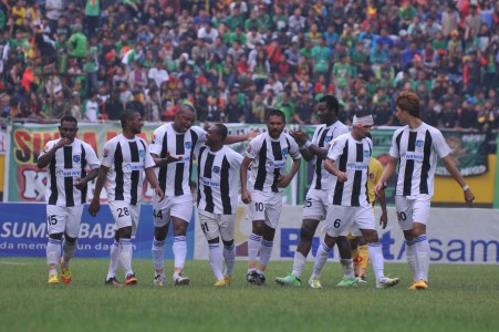 Bupati Jayapura Pimpin Klub Persidafon
