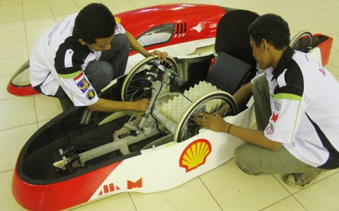 Unibraw Malang Produksi Mobil Listrik Hemat Energi