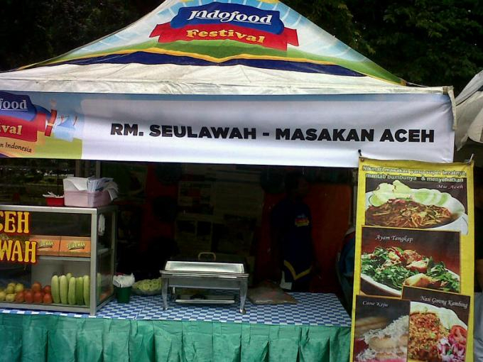 Menikmati Kuliner Nusantara di Festival Indofood