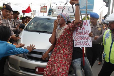 YLKI: Tarik Ulur Kenaikan BBM, Pemerintah Permainkan Masyarakat