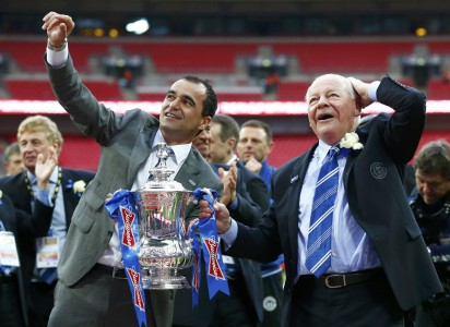 Martinez Makin Dekat ke Everton