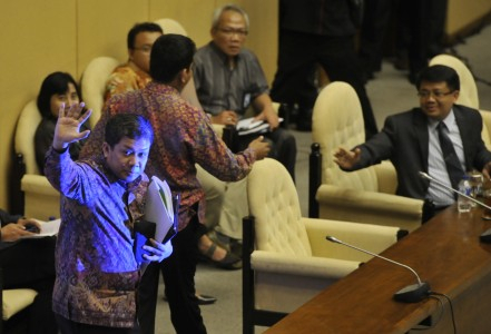 KPK Terima Pertemuan Tertutup Dengan Timwas Century