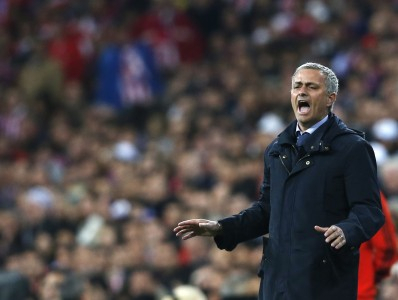 Ruud Gullit Ragukan Kemampuan Mourinho