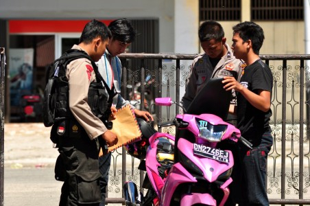 Terduga Teroris Makasar dan Poso Diduga Jaringan Santoso