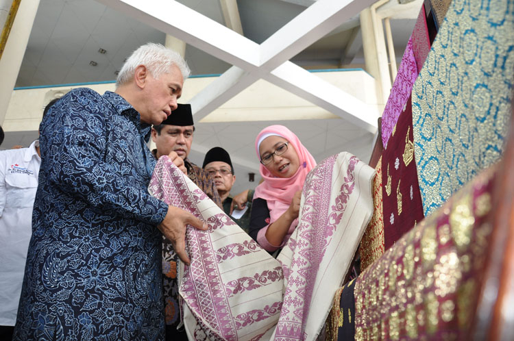 Hatta: Jelang Puasa, Harga Daging Turun, Cabai Naik