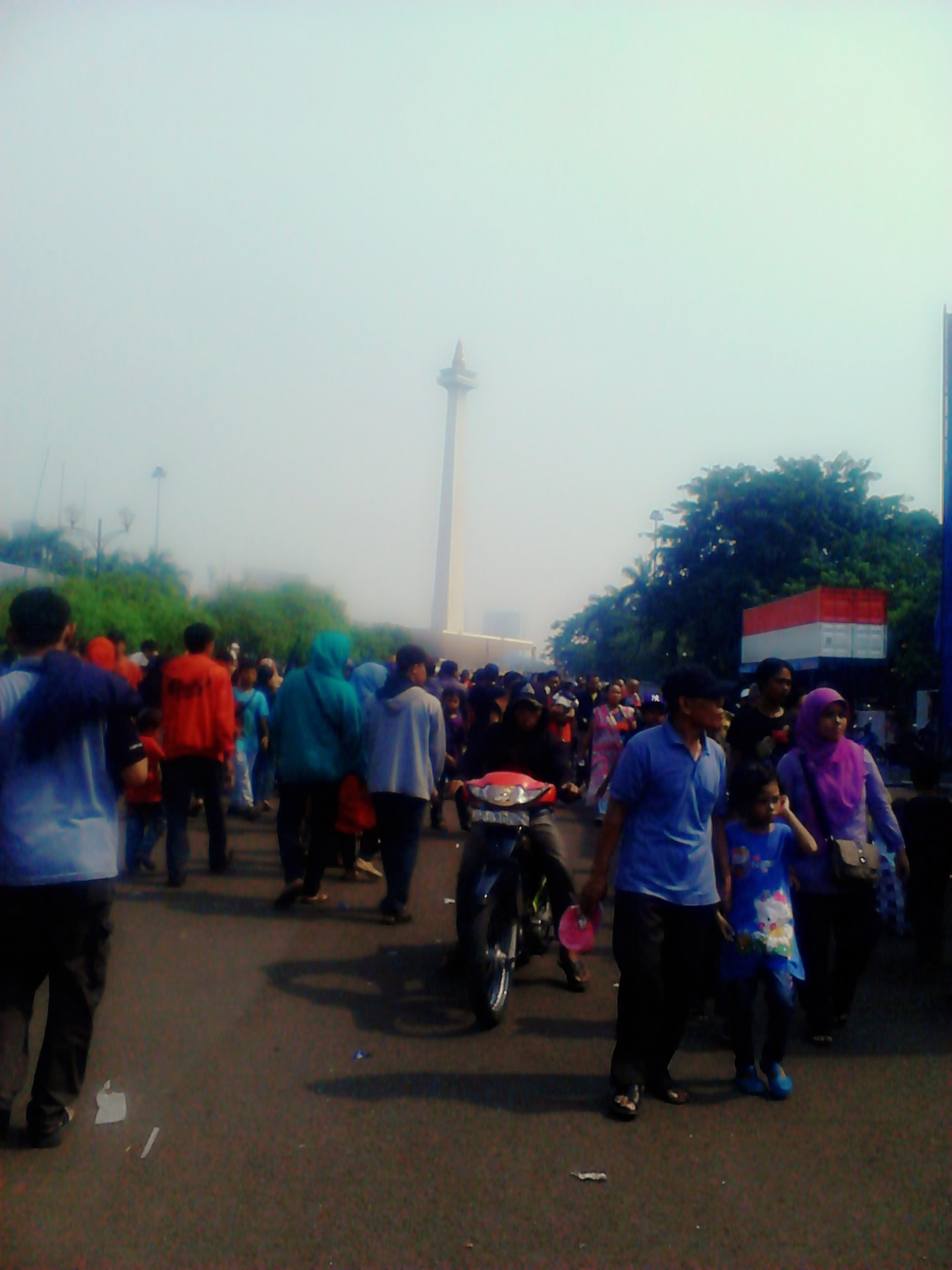 Liburan Seru, dari Monas Ke Ragunan