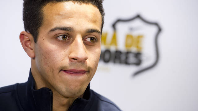 Manchester United Terus Dekati Thiago Alcantara
