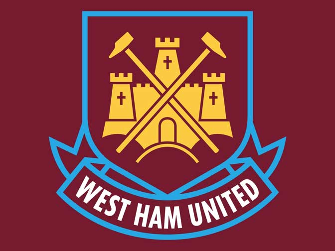 Andy Carroll Resmi Berkostum West Ham