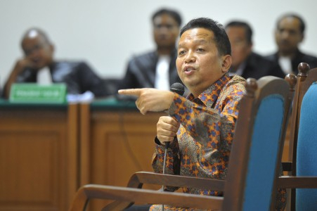 Bekas Ketua PAN Bantah Terima  Dana Korupsi Alkes