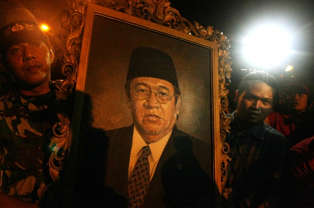 Sidarto Danusubroto Gantikan Taufiq Kiemas Jadi Ketua MPR