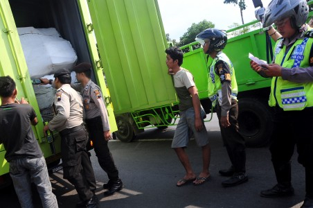 Polisi Reka Ulang Pencurian Dinamit