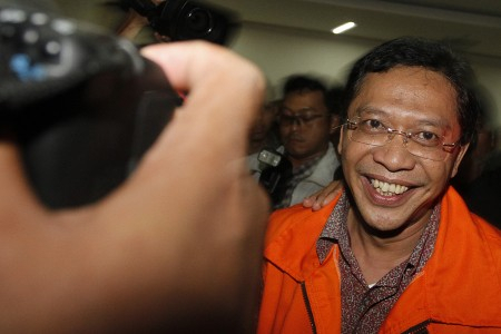 Tersangka Korupsi dan Kesalehan Kosmetik