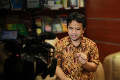 Buku Kurikulum 2013 Dibagikan Pekan Depan