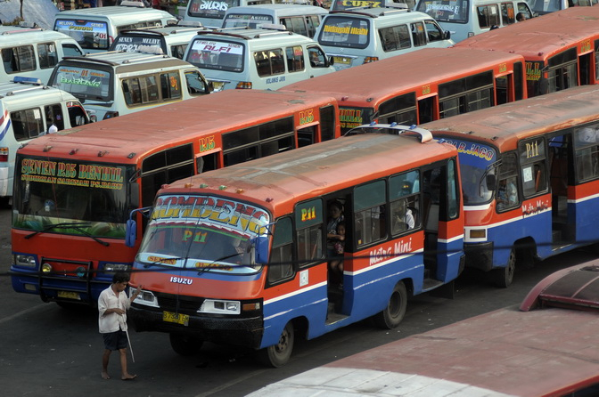 DPRD Jakarta Setujui Tarif Angkot Naik Asalkan..
