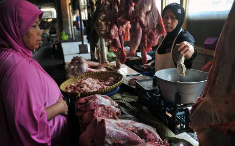 Presiden Minta Harga Daging Segera Distabilkan