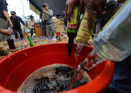 Pemda Harus Awasi Batas Umur Penjualan Miras