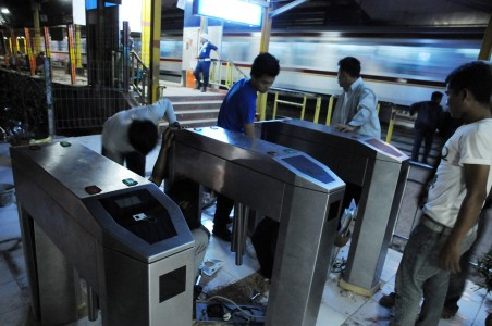 PT KCJ: Ada yang Sengaja Rusak Perangkat E-Ticketing
