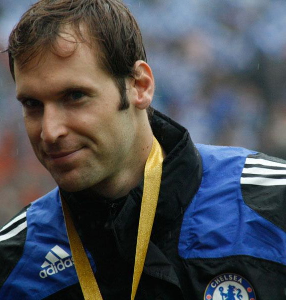 Cech: Man City Tak Bisa Beli Gelar Juara