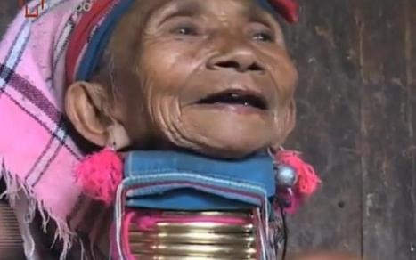 Generasi Terakhir Suku Leher Panjang Padaung