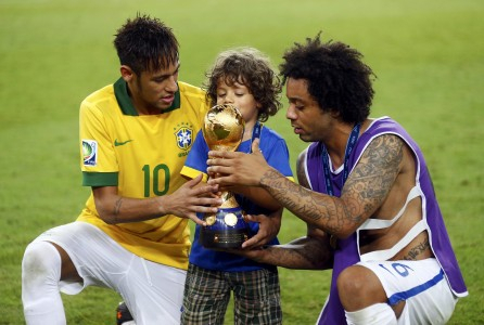 Neymar Siap Membuat Sejarah bersama Messi