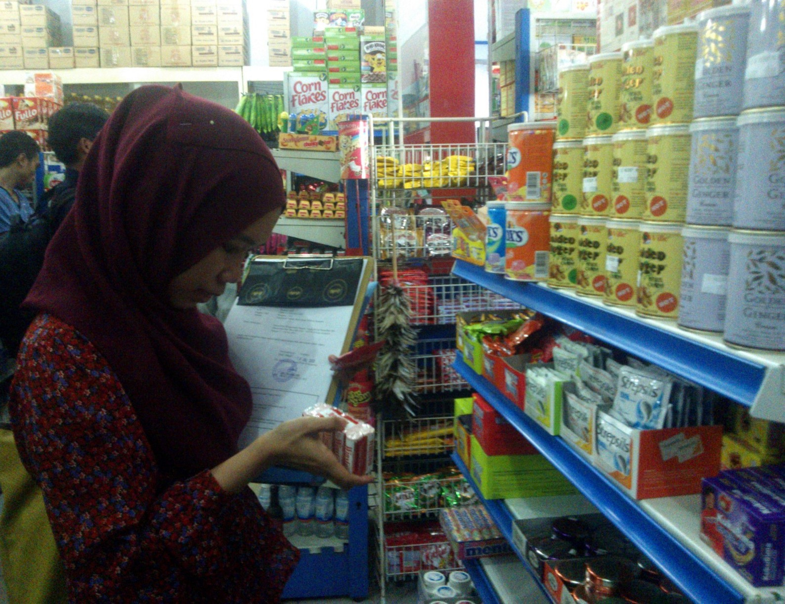 Jelang Lebaran, Cermati Kadaluarsa Produk Makanan
