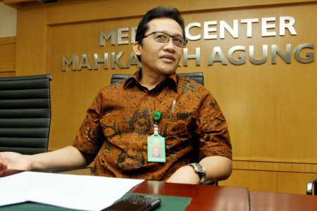 MA Pasrahkan Kasus Penangkapan Pegawainya ke KPK