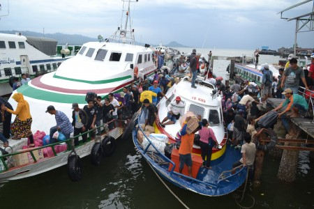 Migrant Care dan Ombudsman Awasi Pungli TKI di Bandara
