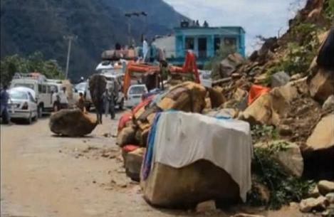 Ribuan Orang Dinyatakan Hilang dalam Banjir di India