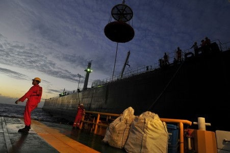 Kapal Barang Tenggelam di Nunukan
