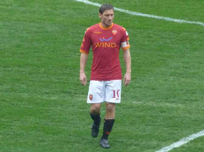 Totti Tak Tertarik Main di Amerika Serikat