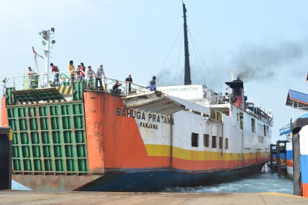 ASDP Ketapang Siapkan kapal untuk Angkut Kendaraan Roda Dua