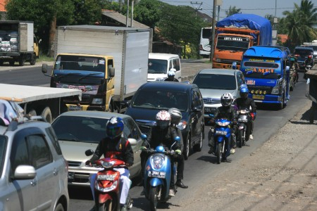 Puluhan Titik Macet Jalur Mudik Yogyakarta