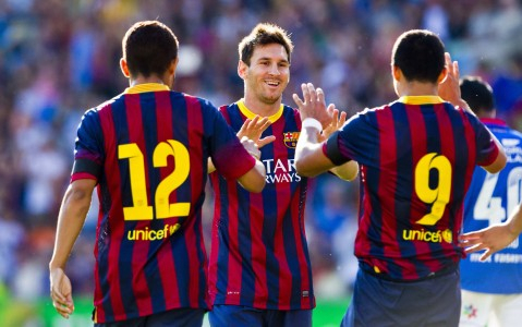 Barcelona Tidak Akan Lepas Alexis Sanchez