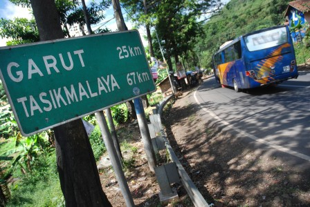 Hari Ini Nagreg Dilintasi Puluhan Ribu Kendaraan Pemudik